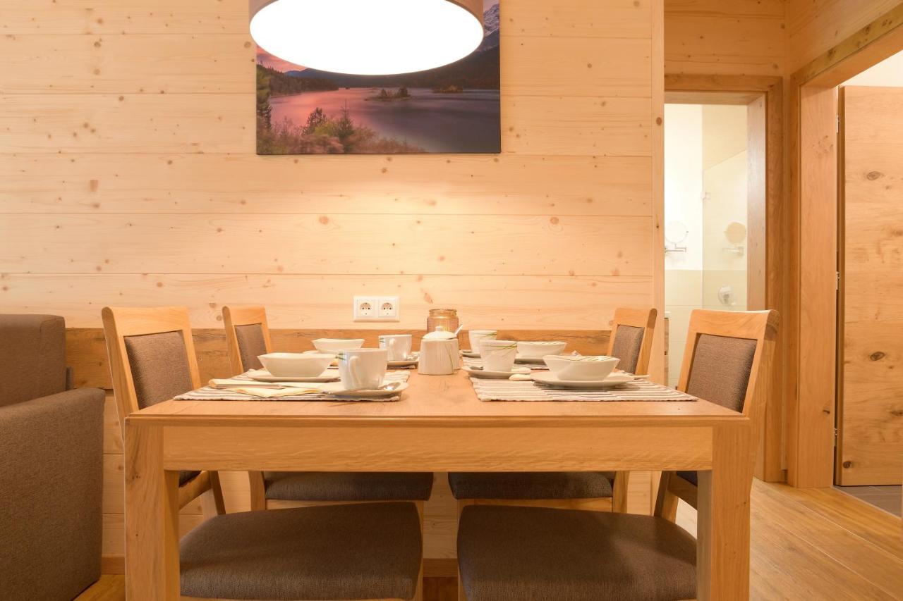 Villa Alpin Holzgau Extérieur photo