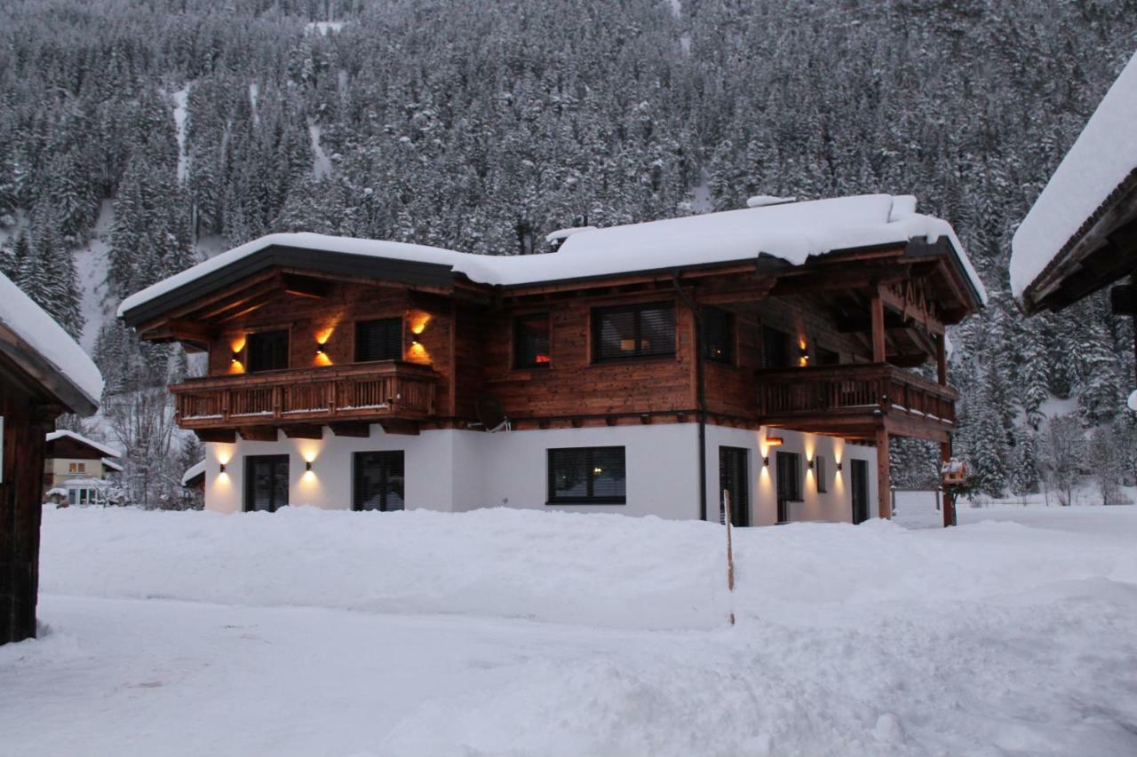 Villa Alpin Holzgau Extérieur photo